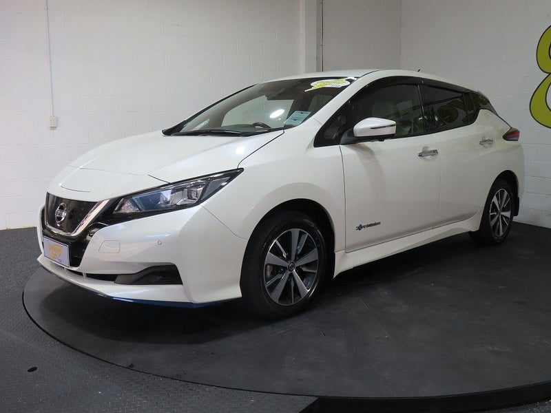 2019 Nissan Leaf E+X 62 kWh EV, photo 3