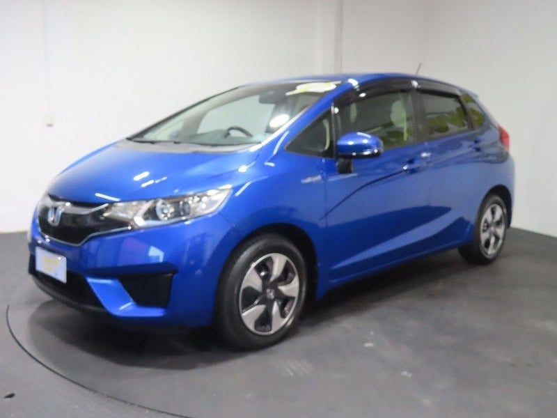 2016 Honda Fit Hybrid L Package, photo 3