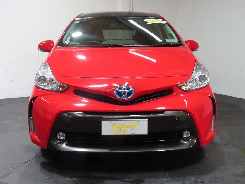 2015 Toyota Prius Alpha Hybrid 7 seats, photo 2