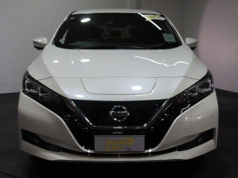 2020 Nissan Leaf 40G 40kWh EV, photo 2