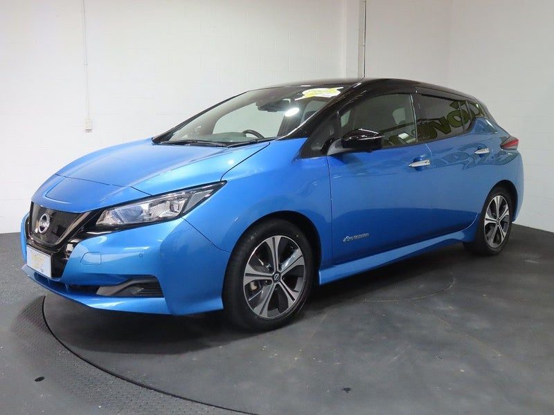 2022 Nissan Leaf 40X V 40kWh EV, photo 3