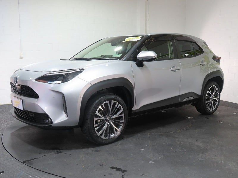2021 Toyota Yaris Cross Hybrid Z 4WD, photo 3