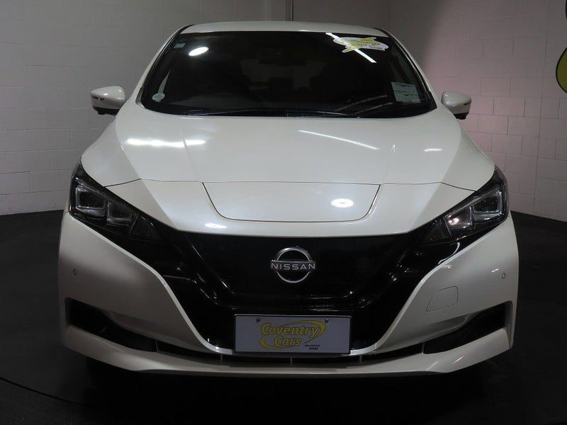 2022 Nissan Leaf 40X V 40kWh EV, photo 2