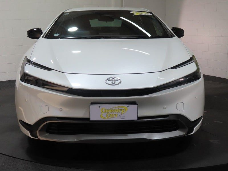 2024 Toyota Prius Hybrid G, photo 2
