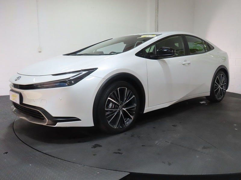 2024 Toyota Prius Hybrid G, photo 3