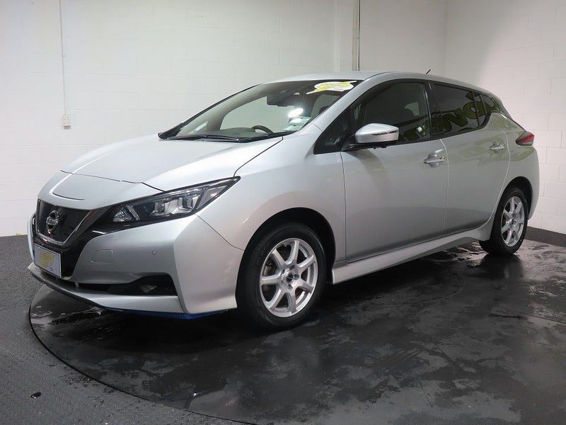 2021 Nissan Leaf E+X 62kWh EV, photo 3