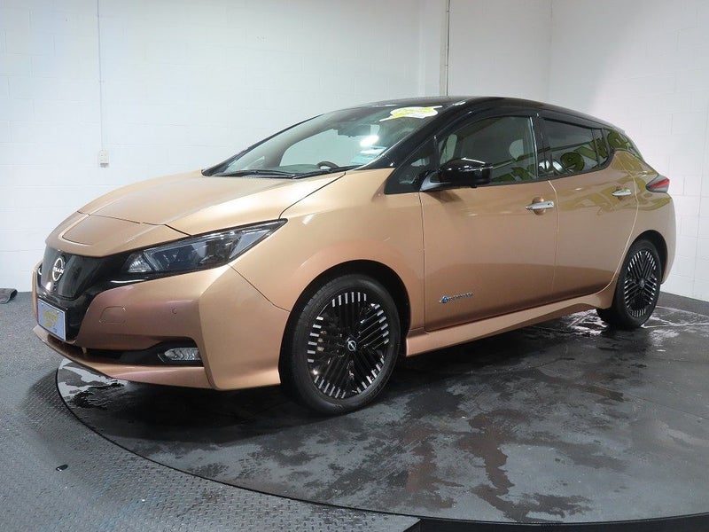 2023 Nissan Leaf 40X V 40kWh EV, photo 3