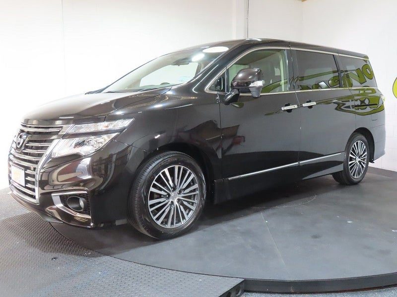 2016 Nissan Elgrand 250 Highway Star, photo 3