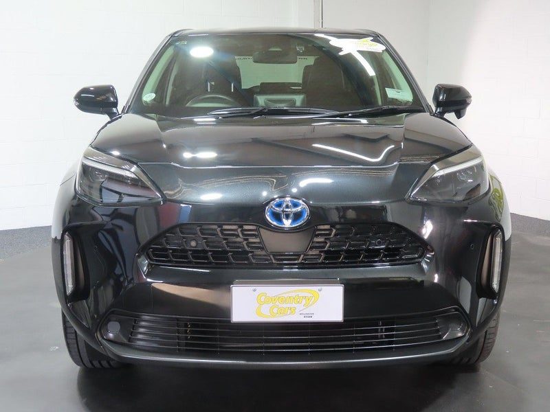 2021 Toyota Yaris Cross Hybrid Z, photo 2