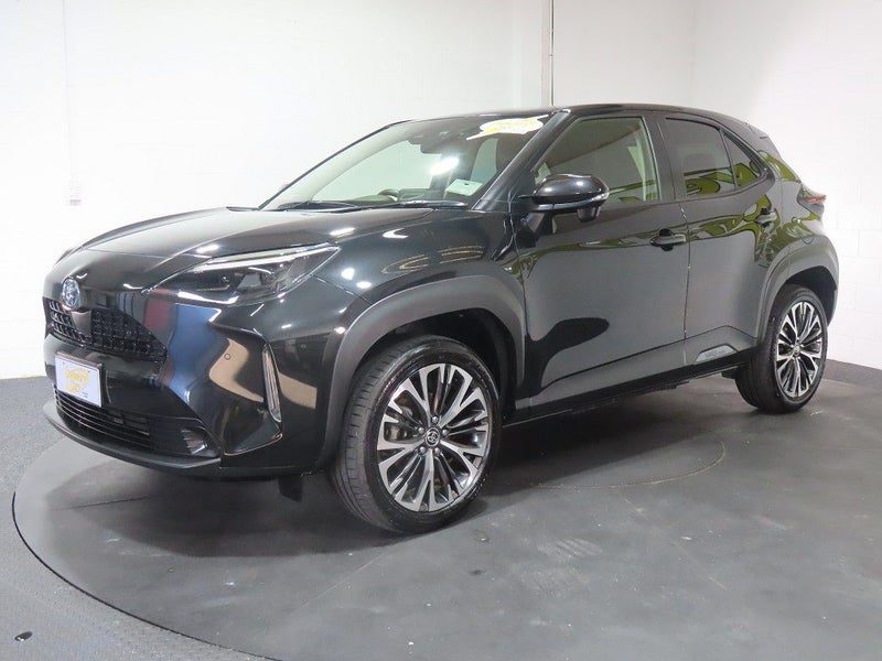 2021 Toyota Yaris Cross Hybrid Z, photo 3