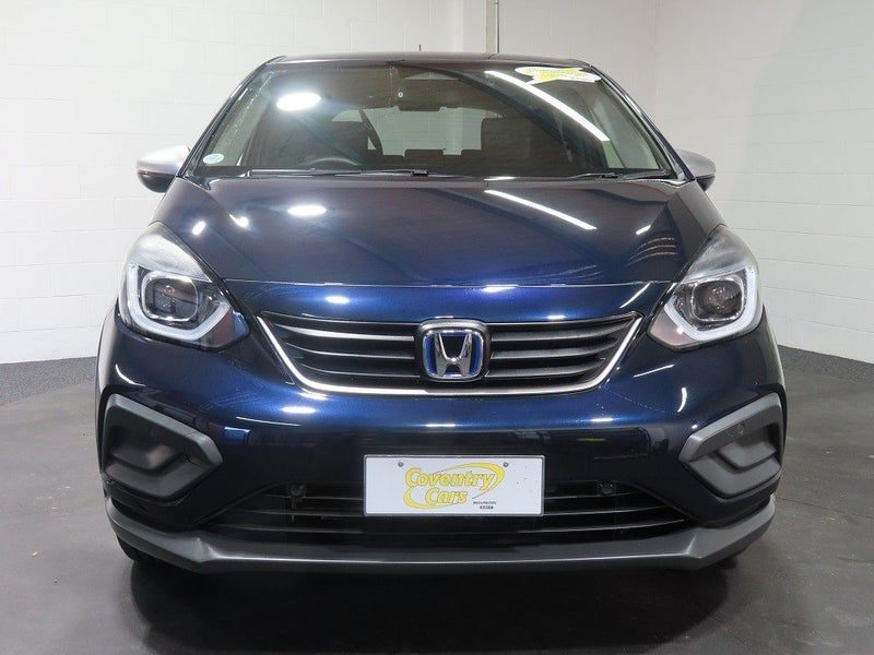 2021 Honda Fit e:HEV Crosstar Hybrid, photo 2