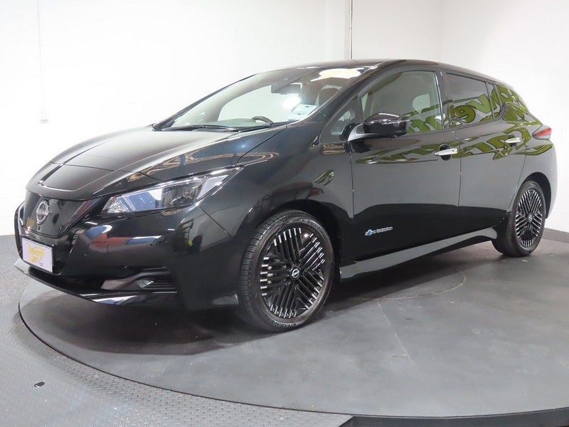 2024 Nissan Leaf 40X V 40kWh EV, photo 3