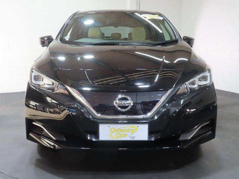2021 Nissan Leaf 40X V 40kWh EV, photo 2