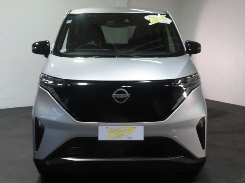 2022 Nissan Sakura 24X EV, photo 2