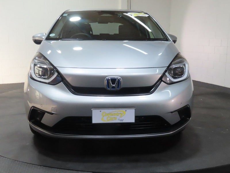 2021 Honda Fit e:HEV Hybrid, photo 2