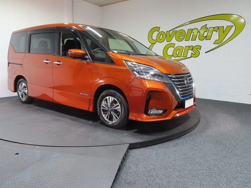 2020 Nissan Serena e-Power Highway Star, main photo