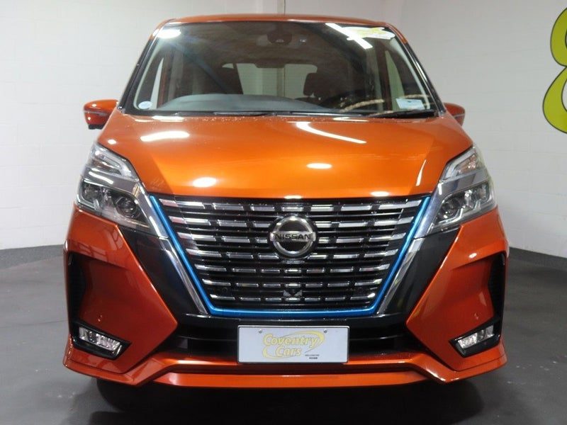 2020 Nissan Serena e-Power Highway Star, photo 2