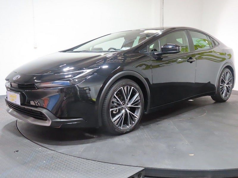 2023 Toyota Prius Hybrid G, photo 3