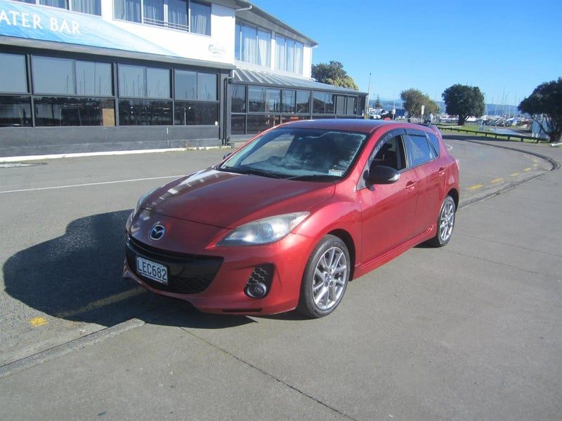 2013 Mazda Axela 2.0 Auto Sport, photo 3