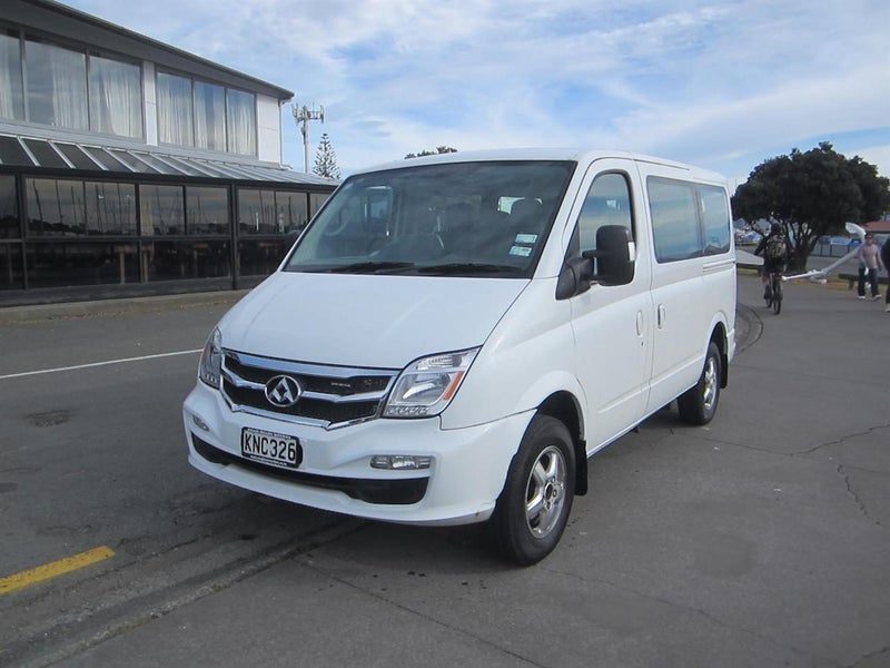 2017 LDV V80 11 seater Minibus 2.5 Diesel Auto, photo 3