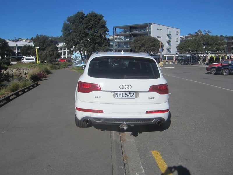 2011 Audi Q7 3.0T Petrol 7 seater Low Kms, photo 3