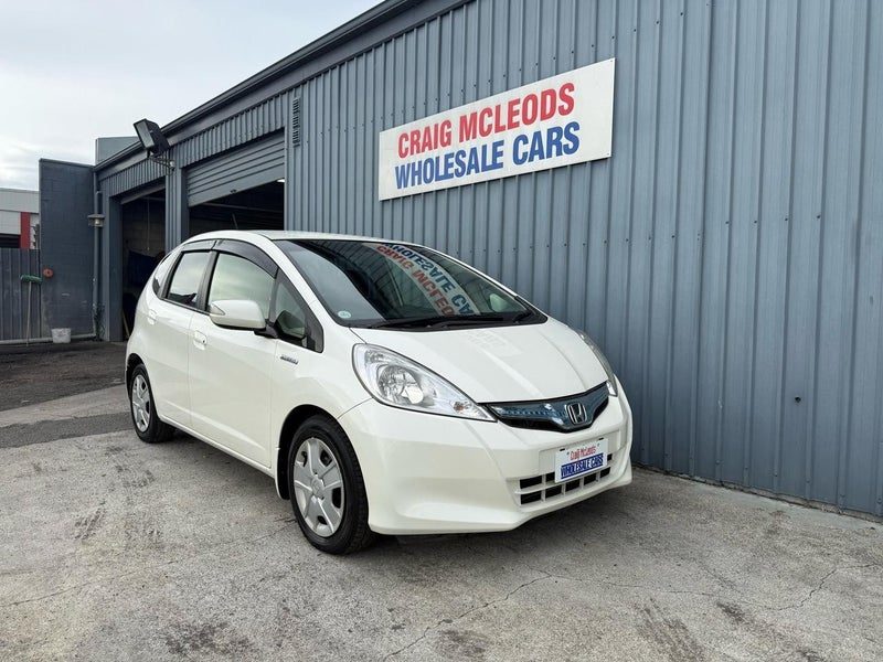 2013 Honda Fit Hybrid, main photo