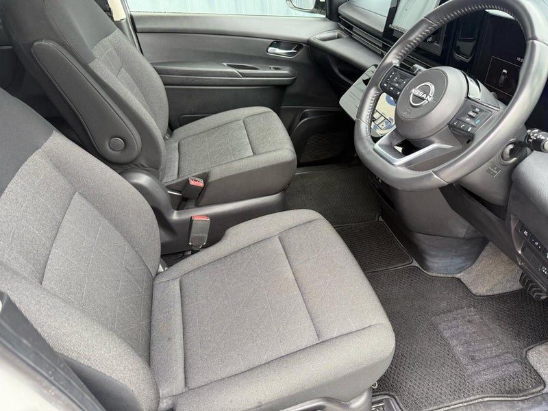 2023 Nissan Serena XV, photo 2