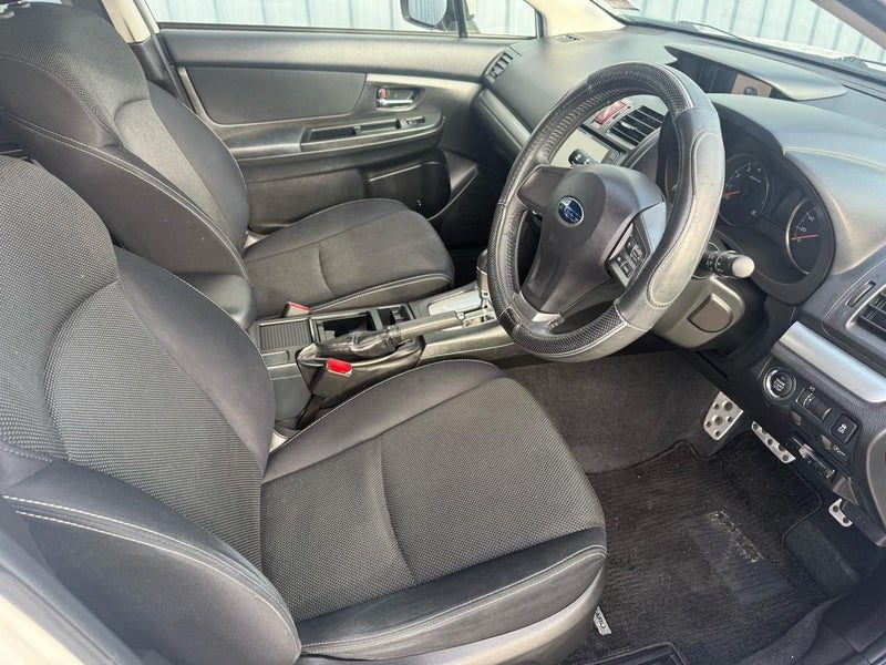 2014 Subaru XV 2.0I-L 4WD, photo 2