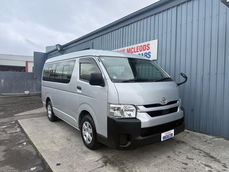 2020 Toyota Hiace DX 10 Seater