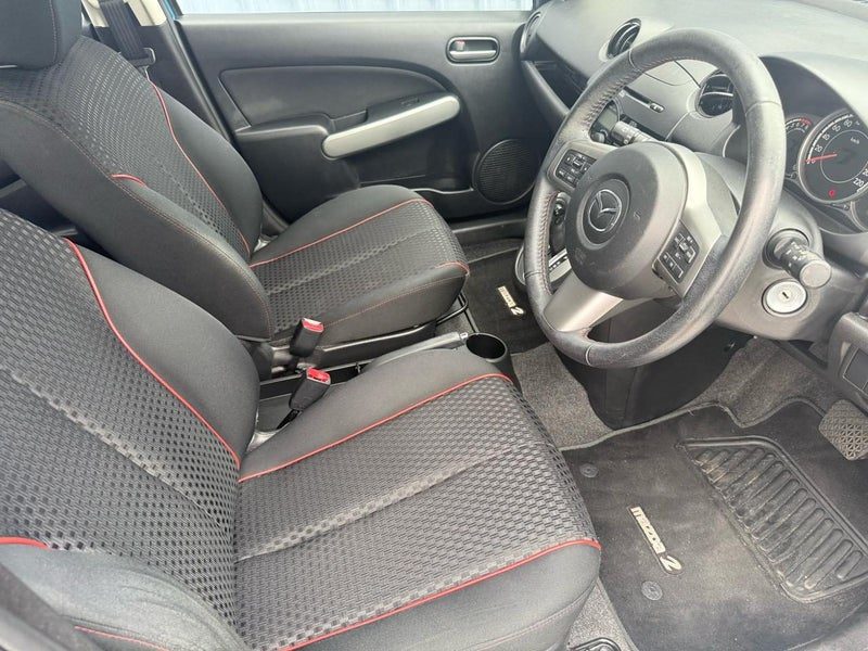 2013 Mazda 2 NZ NEW!! 1 OWNER!!, photo 2