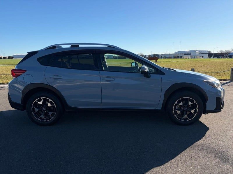2017 Subaru XV EyeSight, Side Airbags, photo 2