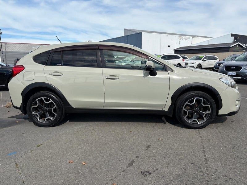 2013 Subaru XV EyeSight, AWD, photo 2