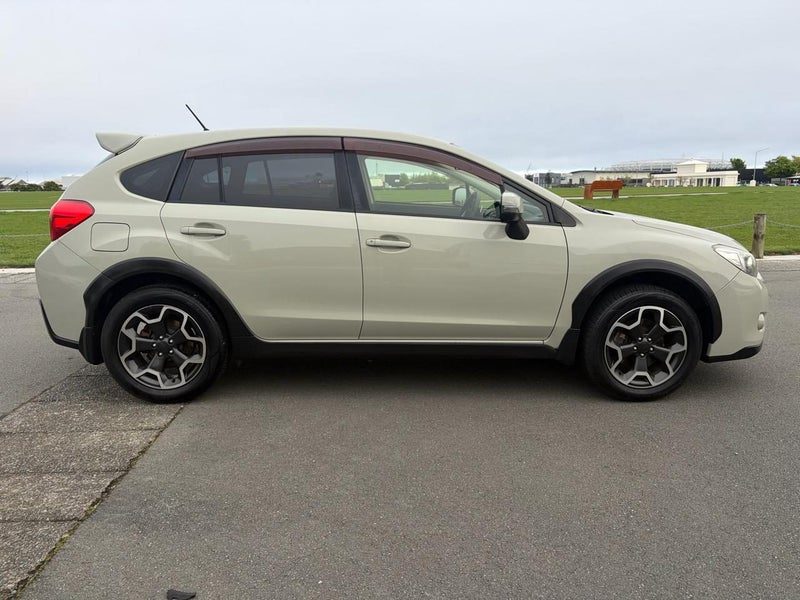 2014 Subaru XV EyeSight, Four New Tyres!, photo 2