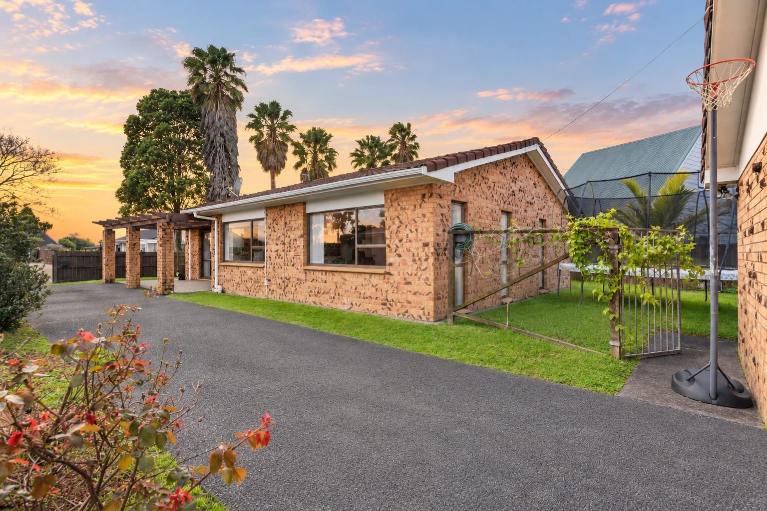 8 Sunningdale Street, Wattle Downs