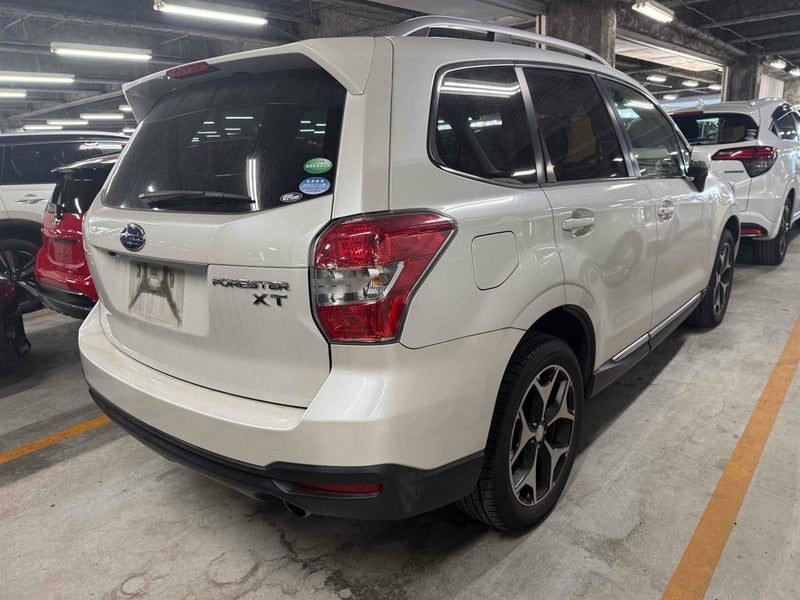 2013 Subaru Forester 2.0XT 4WD EyeSight, photo 2