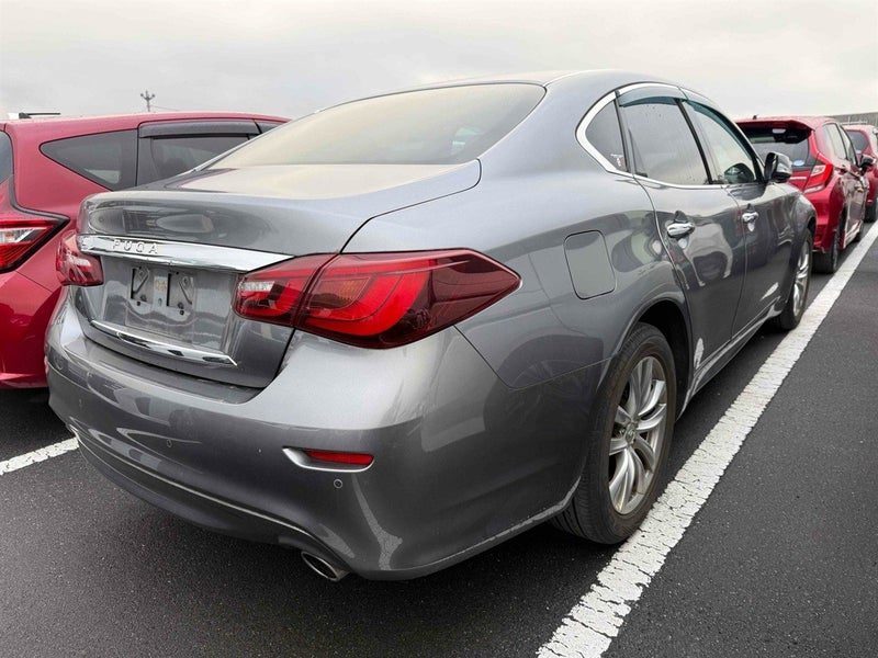 2015 Nissan Fuga 370 GT, photo 2