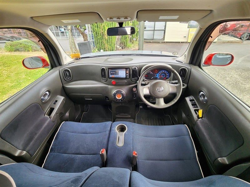 2012 Nissan Cube 15S 5-Door Wagon, photo 3