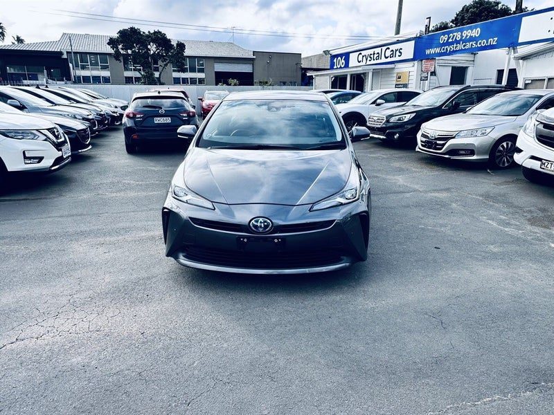 2019 Toyota Prius Hybrid, photo 2