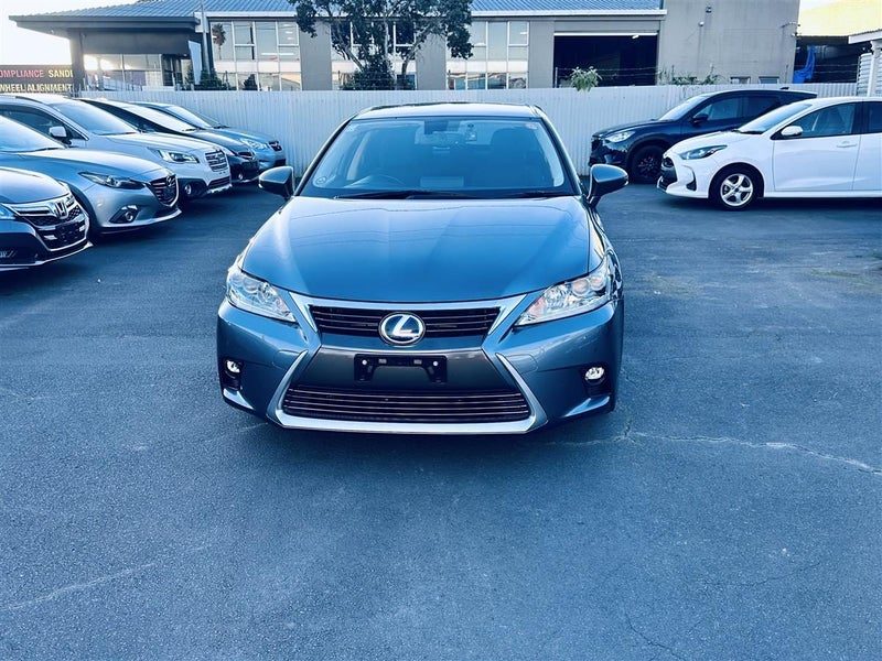 2014 Lexus CT 200h, photo 2