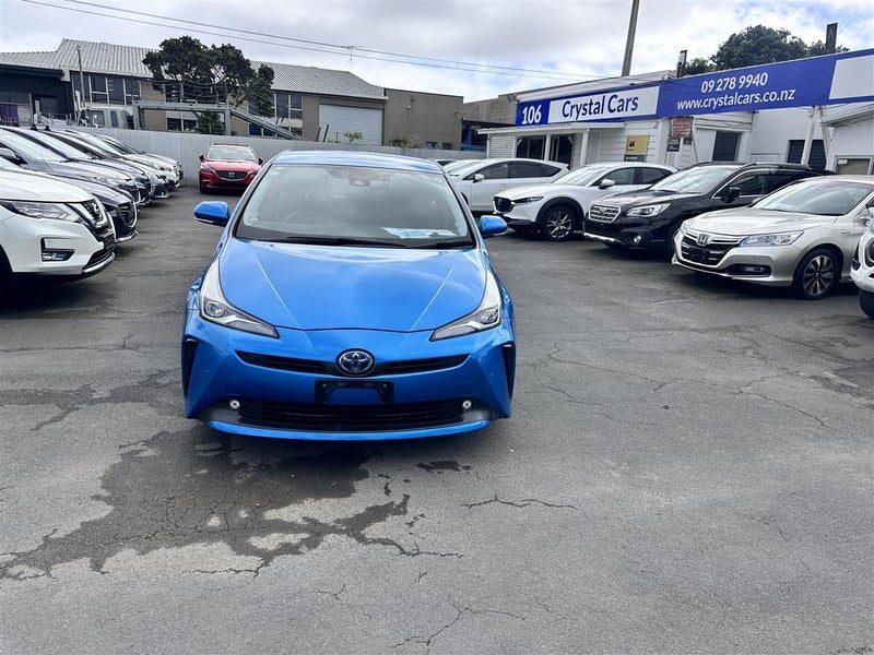 2019 Toyota Prius Hybrid, photo 2