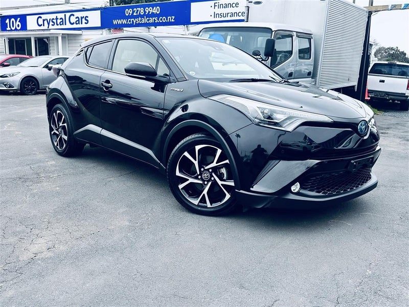 2017 Toyota C-HR G, main photo