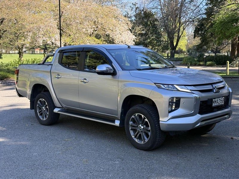 2019 Mitsubishi Triton VRX 4WD