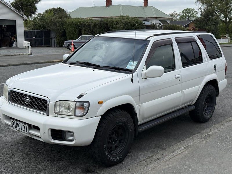 1999 Nissan Terrano, photo 2