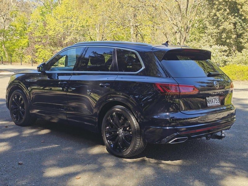 2021 Volkswagen Touareg V8 R-LINE 4.0D 310KW, photo 3