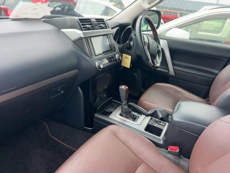 2016 Toyota Land Cruiser Prado TX L 4WD, photo 3
