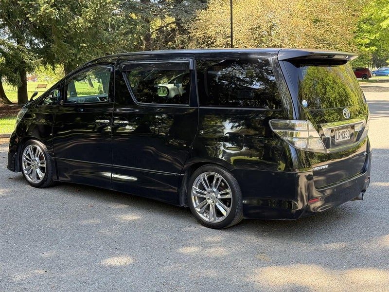 2009 Toyota Vellfire, photo 3