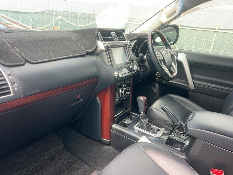 2015 Toyota Land Cruiser Prado TZ-G 4WD, photo 3