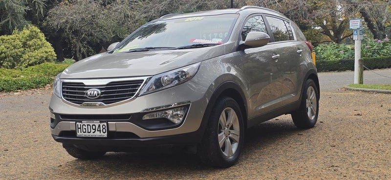 2014 Kia Sportage URBAN EX, photo 2