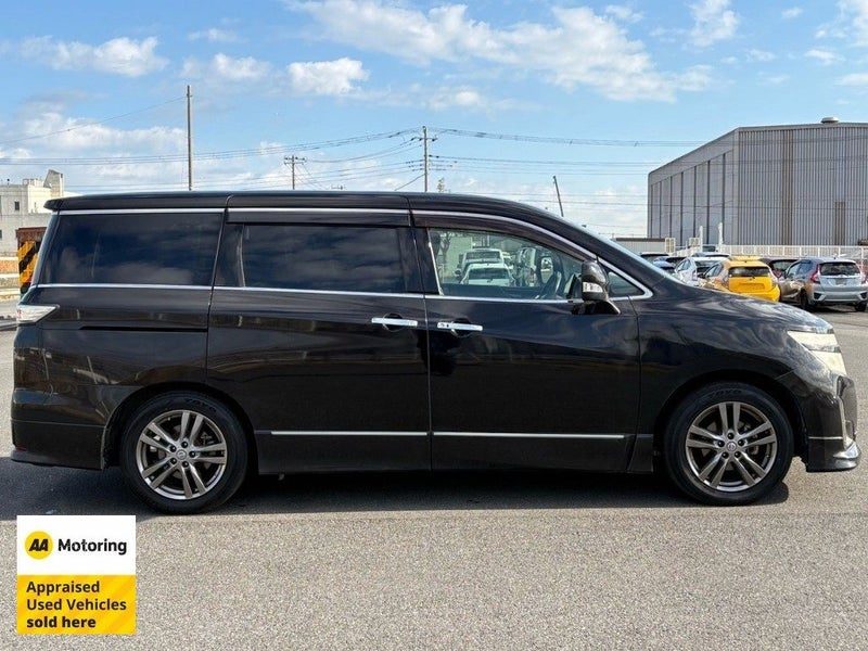 2013 Nissan Elgrand Highway Star / 7 Seats, photo 3