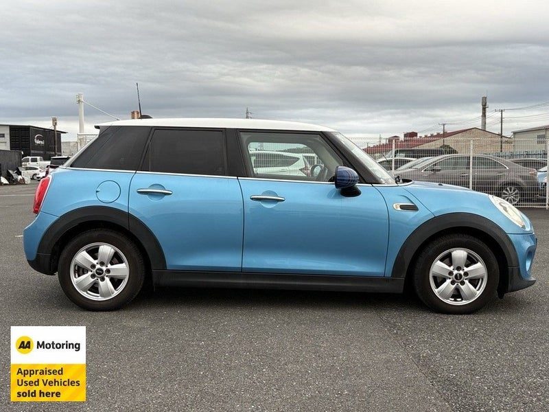 2015 MINI Cooper Low 44,000kms, photo 2